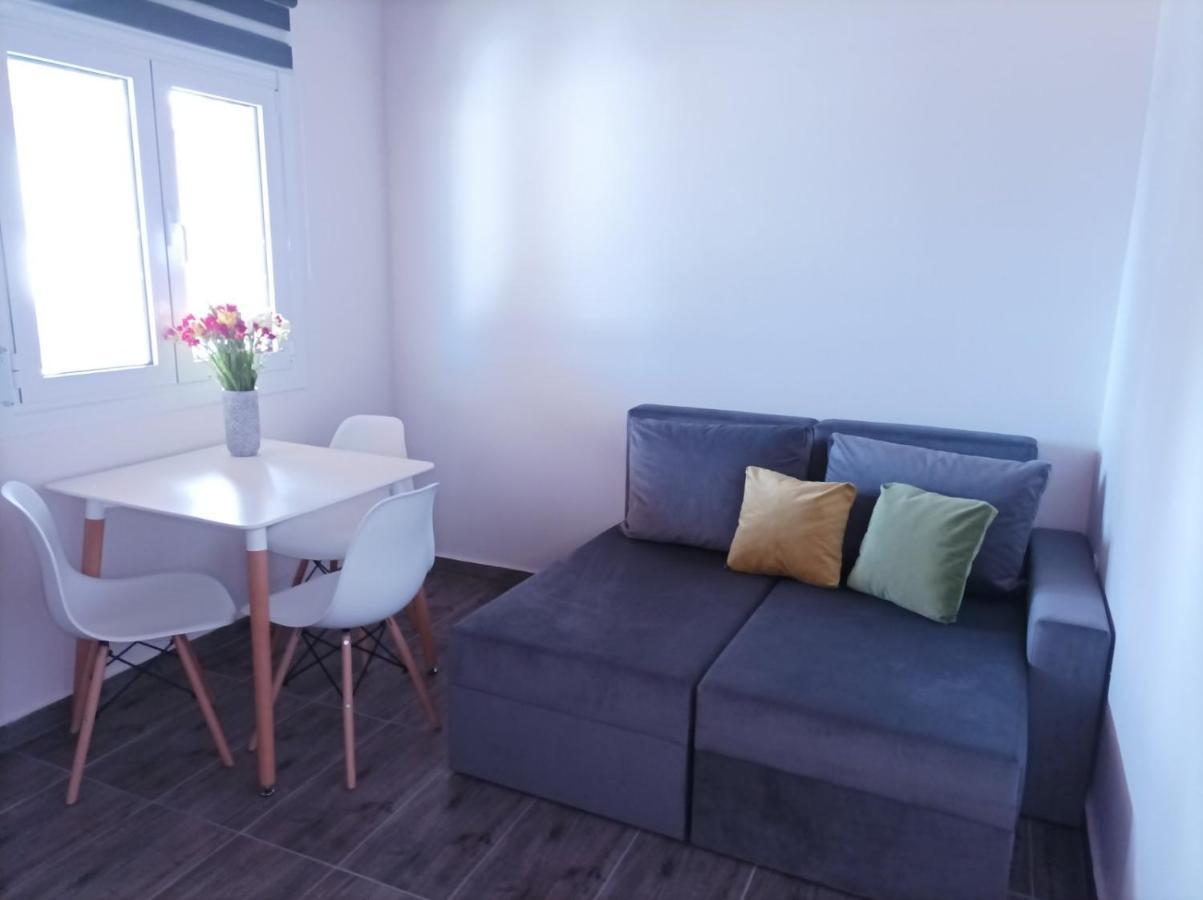 V&E'S Apartments Pigadhia  Extérieur photo