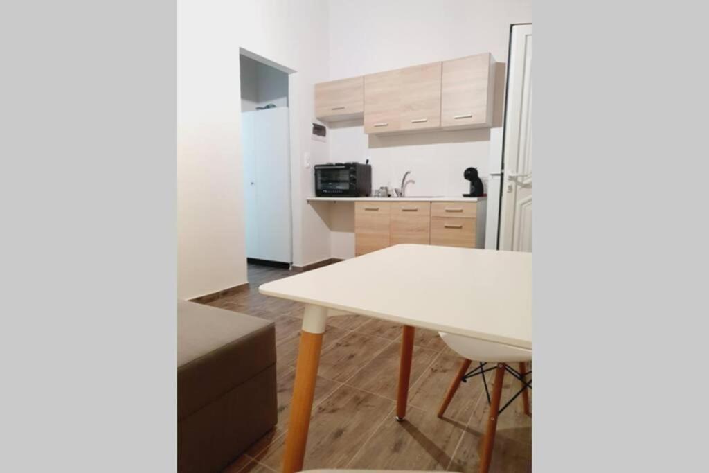 V&E'S Apartments Pigadhia  Extérieur photo
